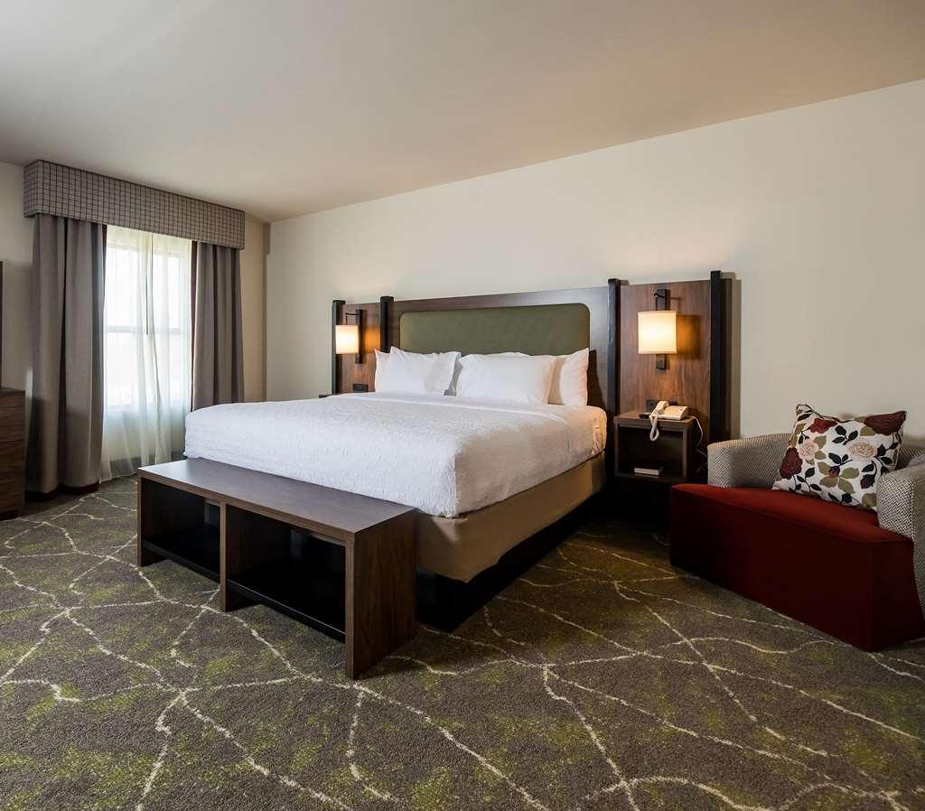 Hampton Inn & Suites Dobson Room photo
